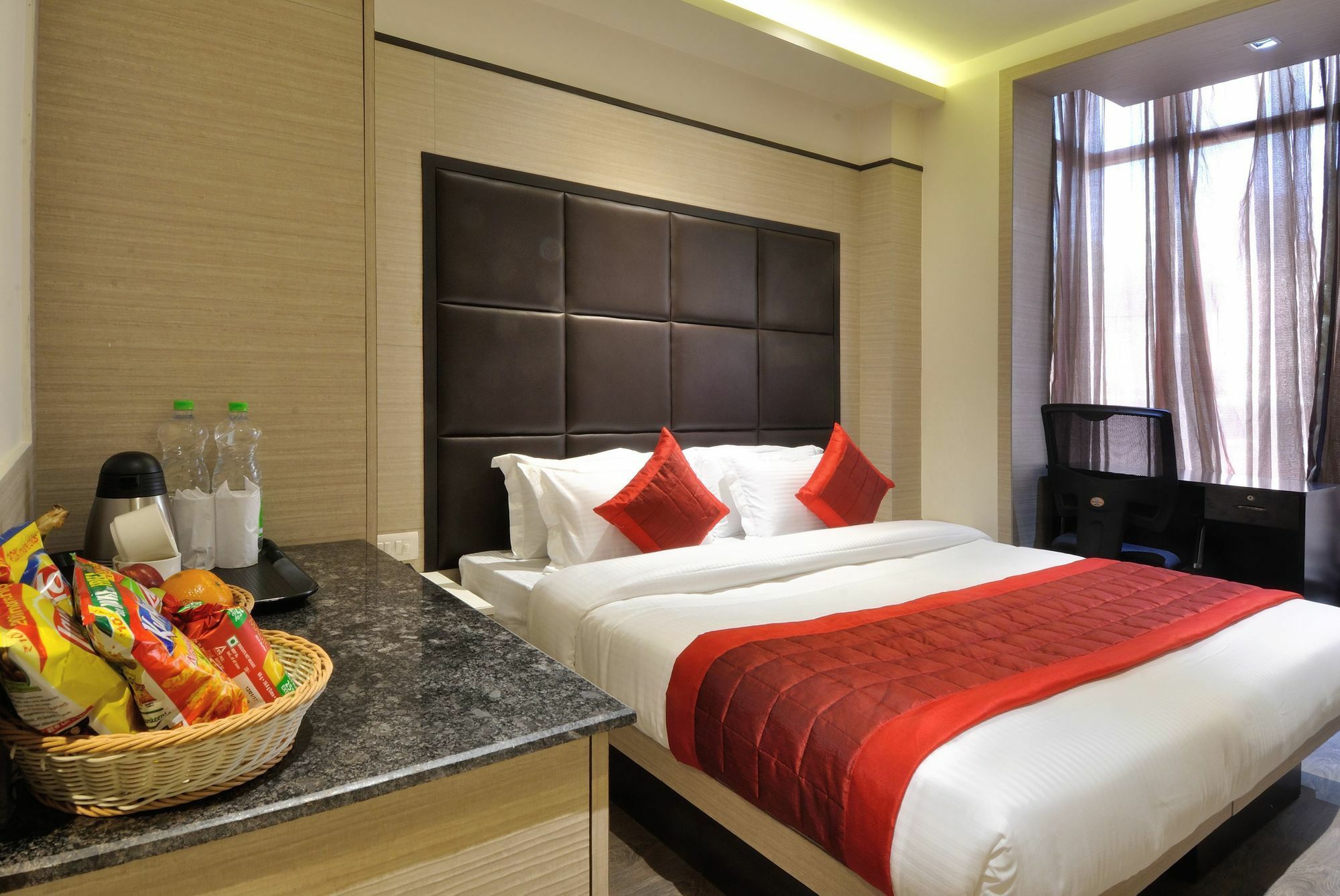 Hotel Royal Grand - Opposite Axis Bank East Patel Nagar New Delhi Eksteriør billede